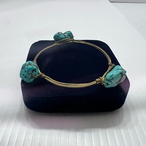 Elegant Turquoise and Wire Bracelet